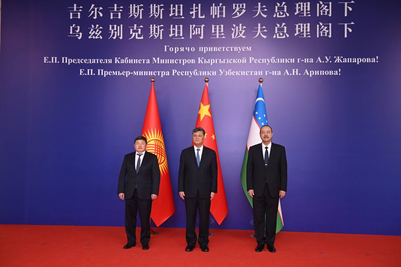 Xitoy—Qirg‘iziston—O‘zbekiston temir yo‘l liniyasini qurish uchun qo‘shma korxona tashkil etiladi